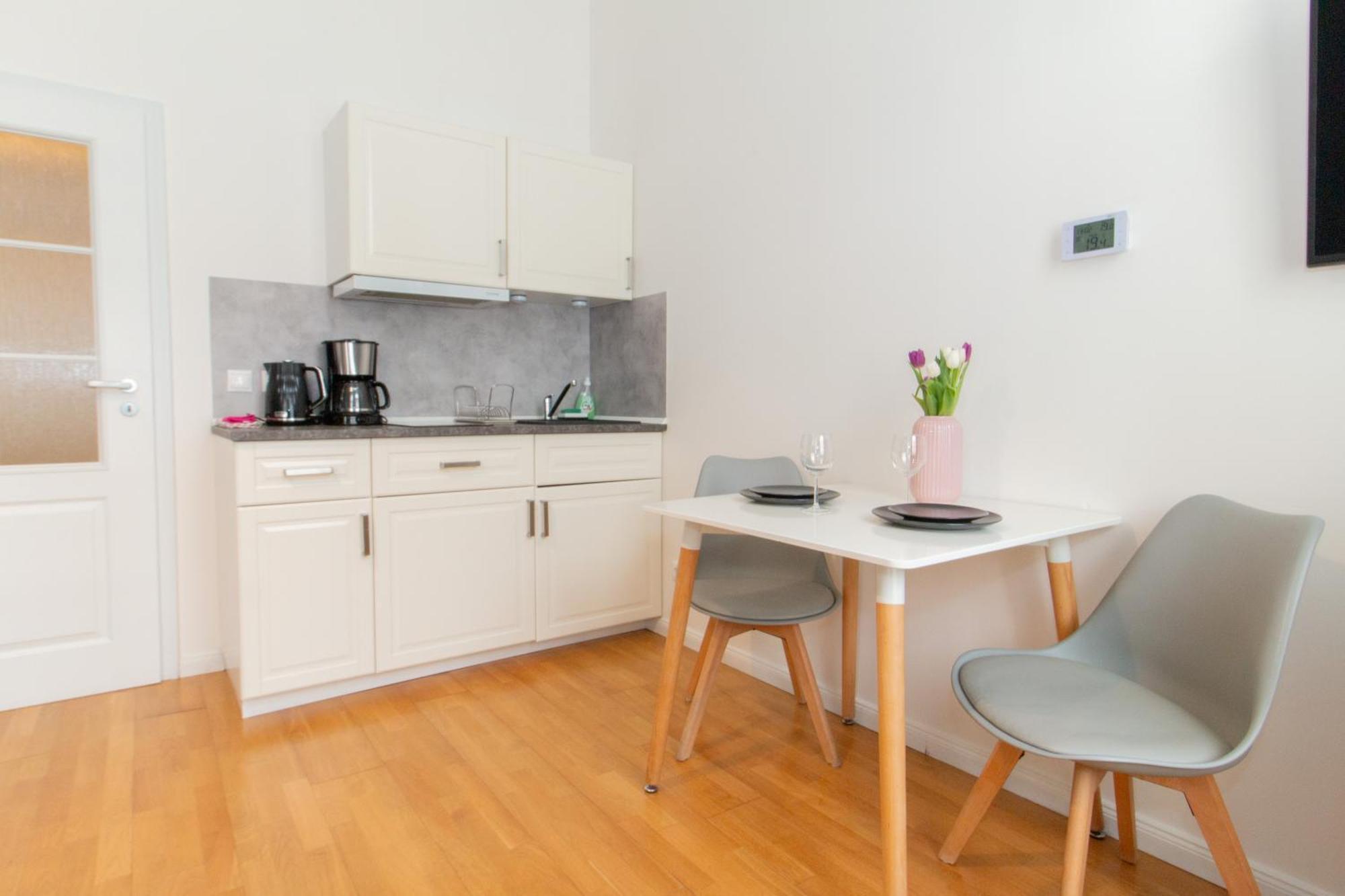 Stay Inn Apartments Stepanska 布拉格 外观 照片